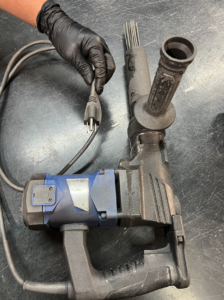 This Needle Scaler Is Grounded (See Plug) This Is Important For Safety